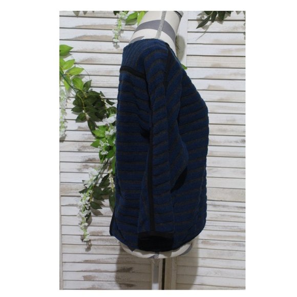 Madewell Striped Sweatshirt Top (1175)🦋🦄 - Picture 2 of 6